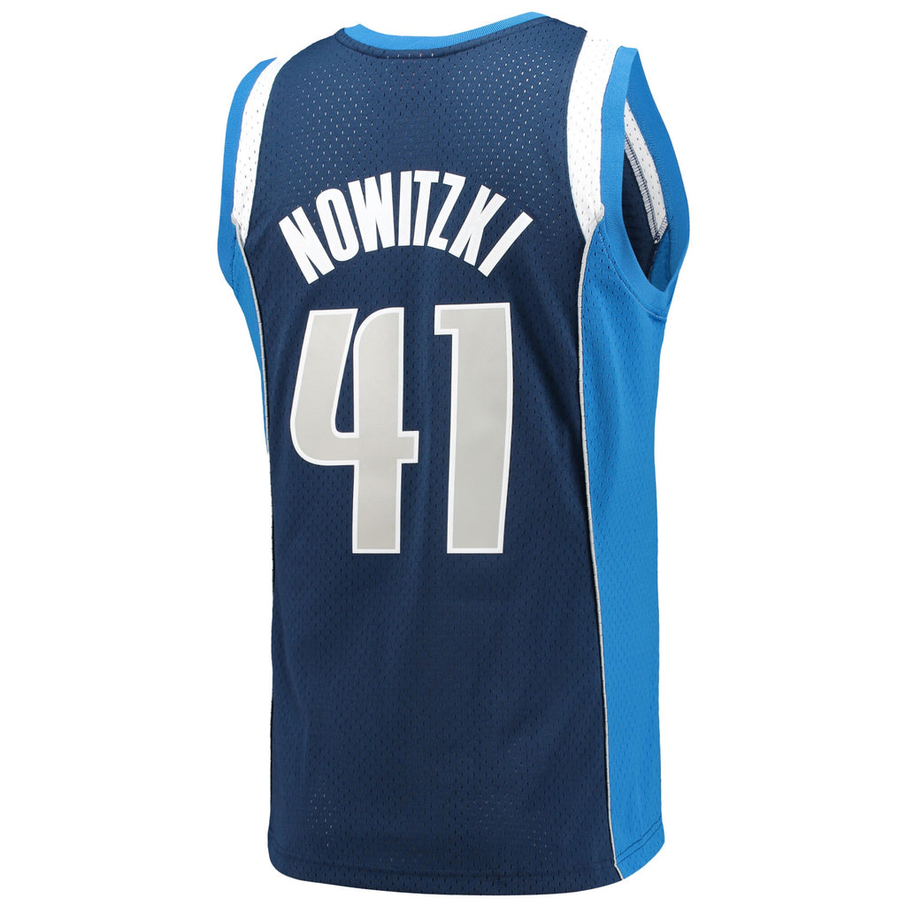 Dallas Mavericks Mitchell & Ness Dirk Nowitzki 2011/12 Hardwood Classics Swingman Jersey - Navy - Men's