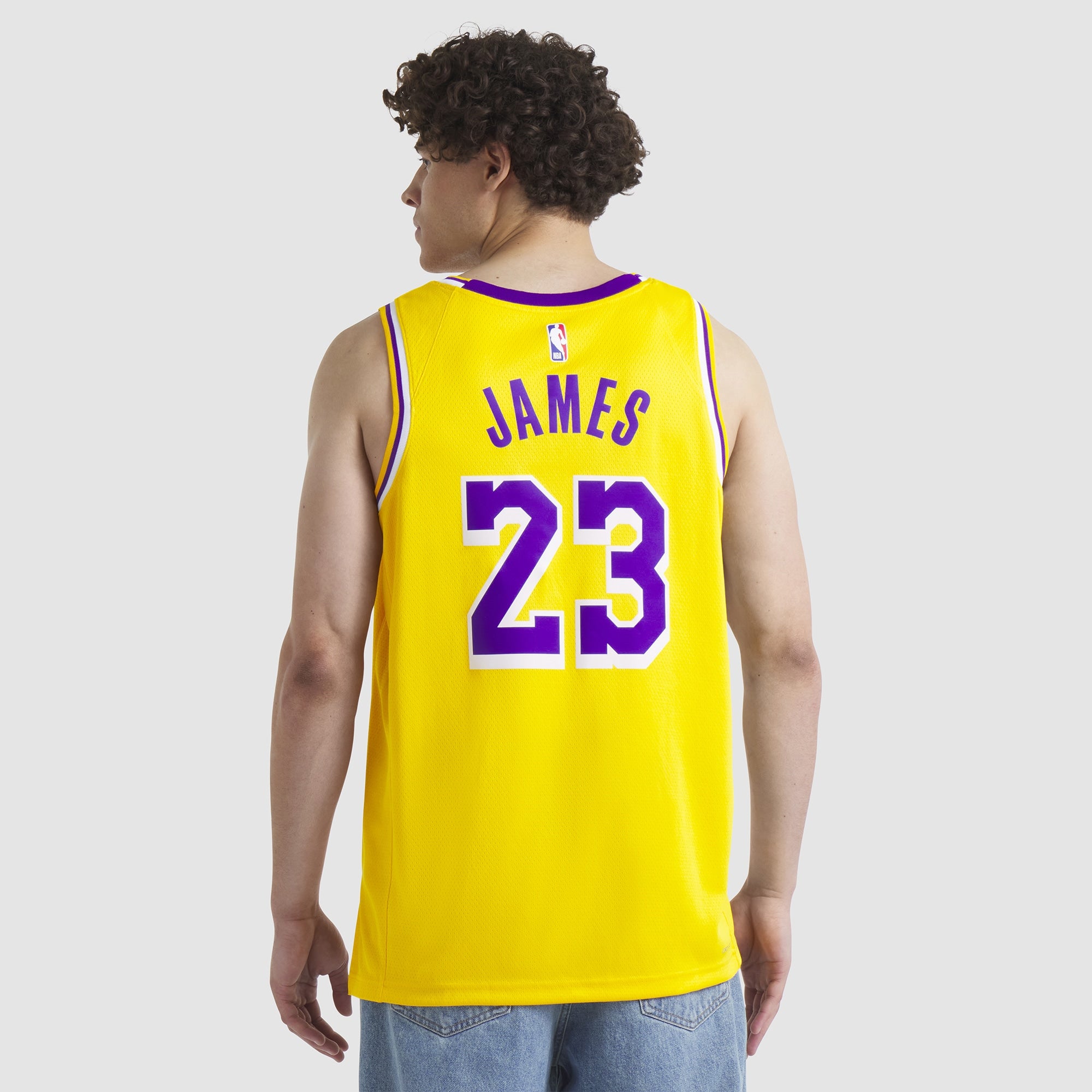 Los Angeles Lakers Nike Icon Swingman Jersey - LeBron James - Unisex