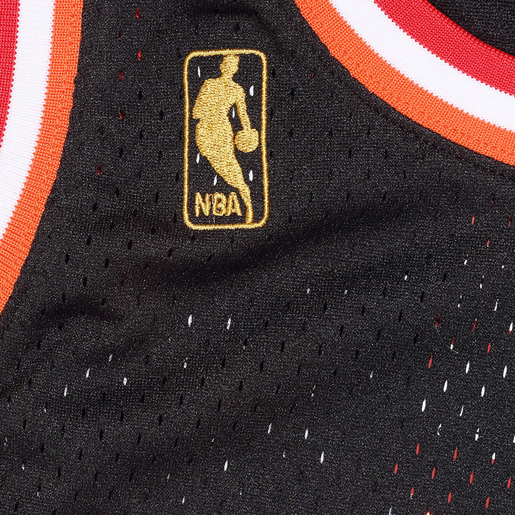 Miami Heat Mitchell & Ness Alonzo Mourning Hardwood Classics Swingman Jersey - Black - Men's